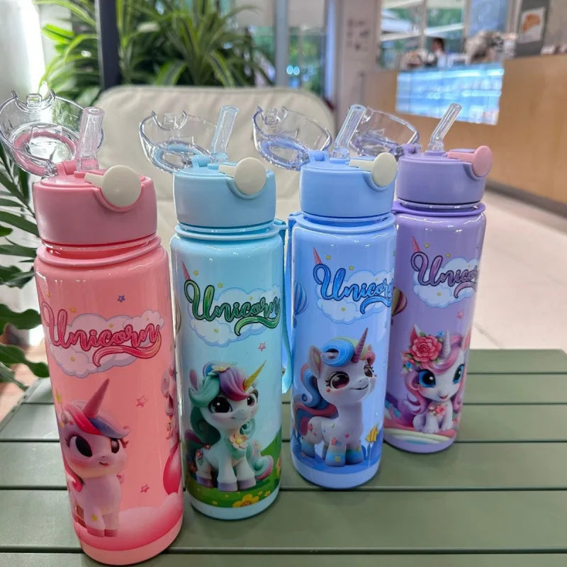 Gourde enfant en plastique sans BPA 700 ml