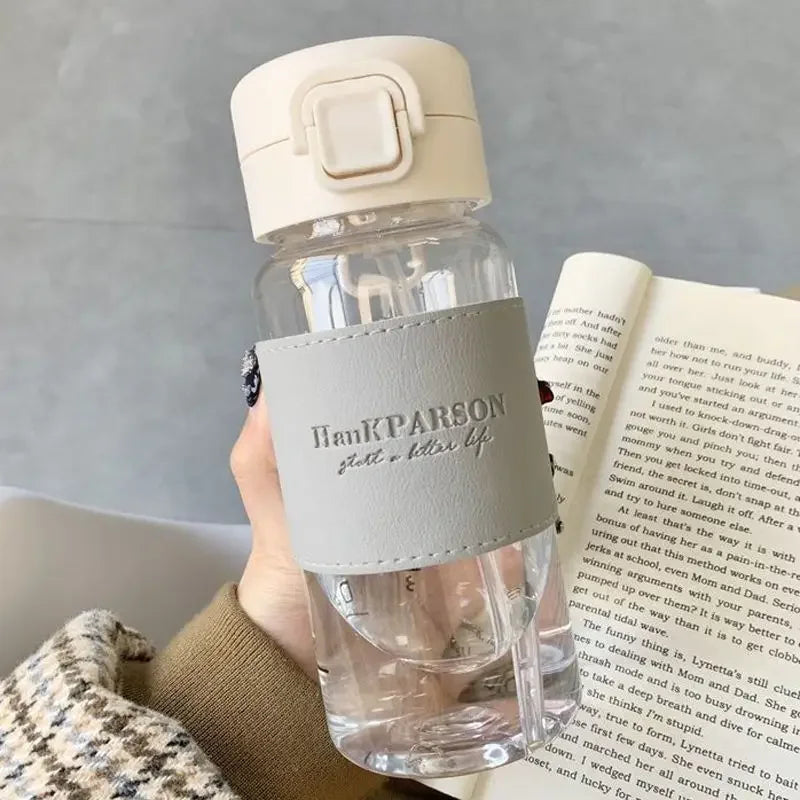 Gourde en plastique sans BPA 500 ml à paille anti-fuite — Gris