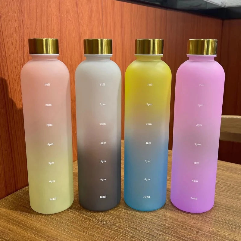 Gourde de sport en plastique sans BPA 950 ml à 1 L anti-fuite