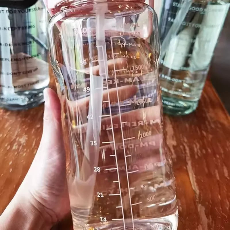 Gourde de sport en plastique sans BPA à paille