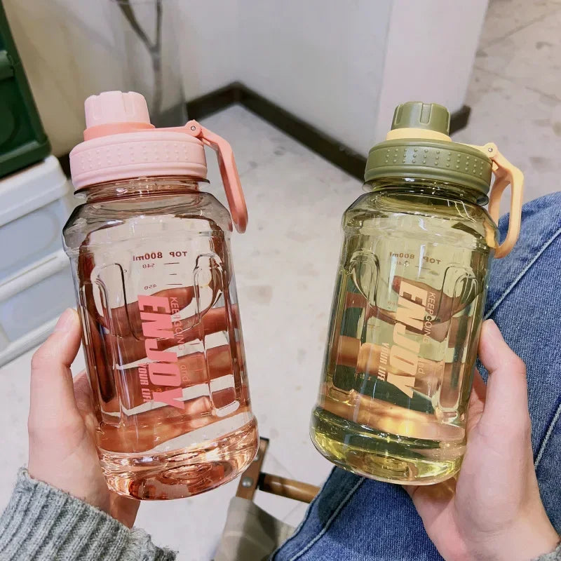 Gourde de sport en plastique sans BPA 600 ml à 1 L avec filtre