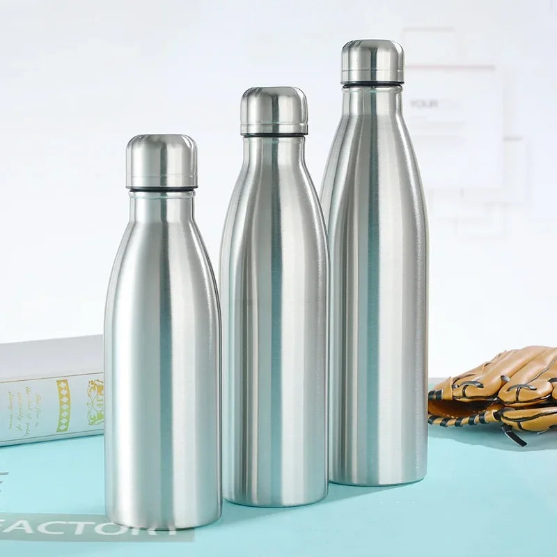 Gourde de sport en inox 750 ml à 1 L — Inox