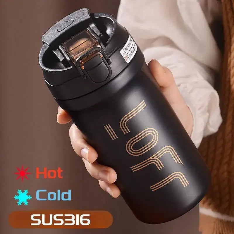 Gourde à café 600 ml à 620 ml à paille — Noir