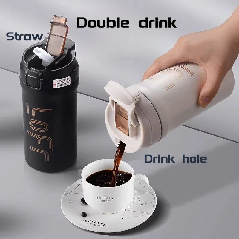 Gourde à café 600 ml à 620 ml à paille