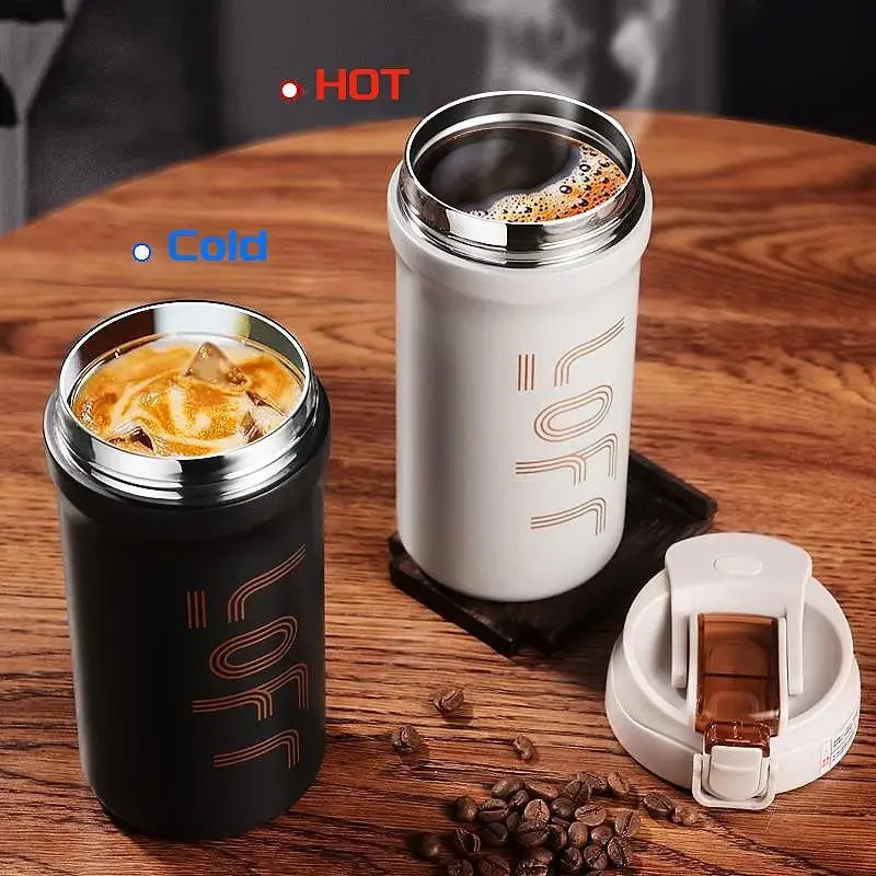 Gourde à café 600 ml à 620 ml à paille