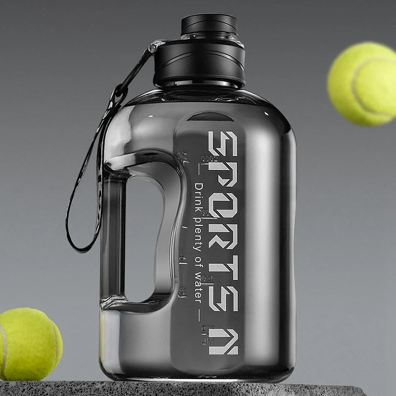 Gourde de sport 1,7 L à 2,7 L à paille — 1.7L