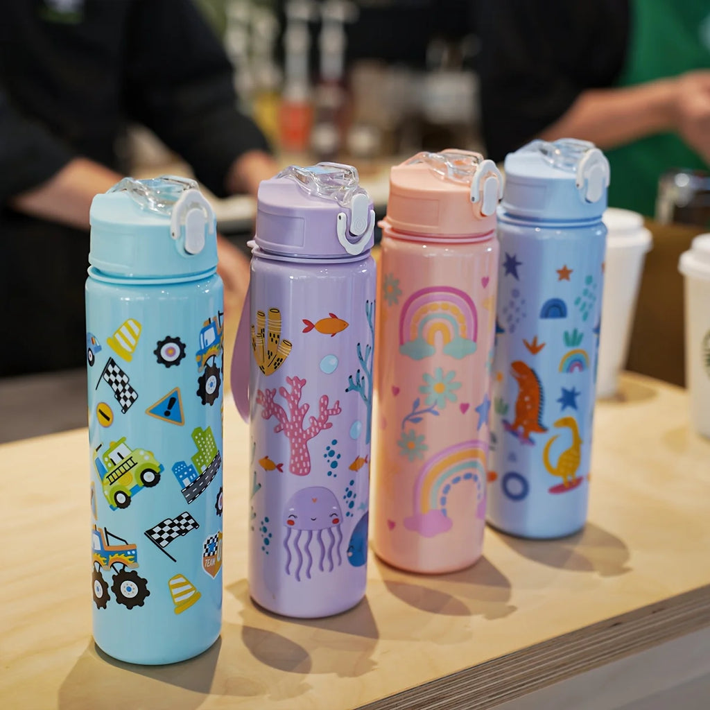 Gourde enfant en plastique sans BPA 680 ml à 750 ml