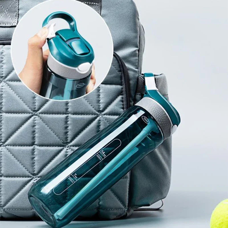 Gourde de sport en verre 750 ml à paille