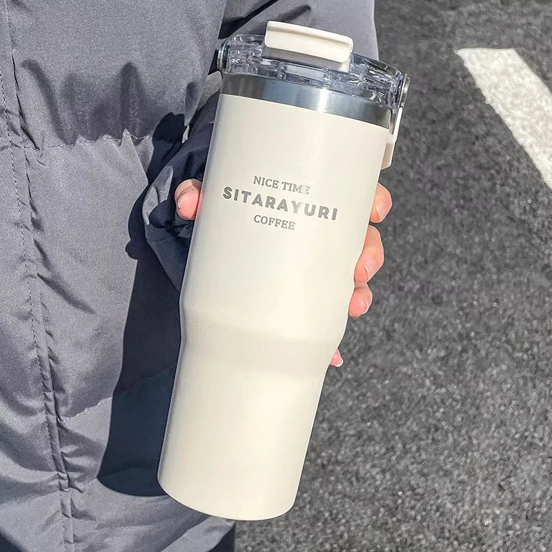 Gourde de sport 900 ml à 1,3 L à paille