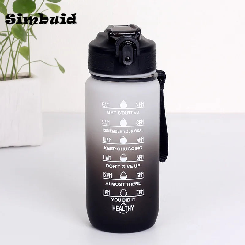 Gourde de sport 600 ml à 1 L à paille — Noir