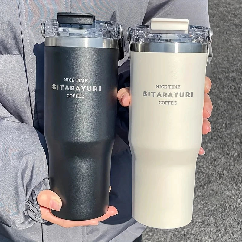 Gourde de sport 900 ml à 1,3 L à paille