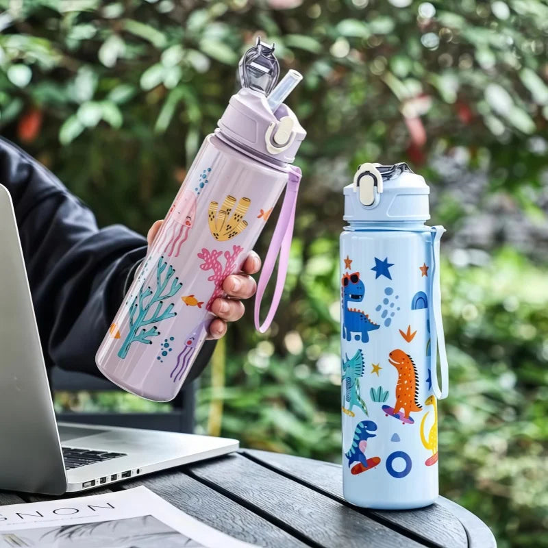 Gourde enfant en silicone 750 ml à paille