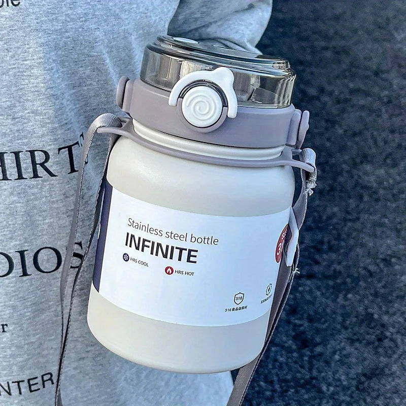 Gourde de sport en inox 800 ml à 2 L à paille — Blanc