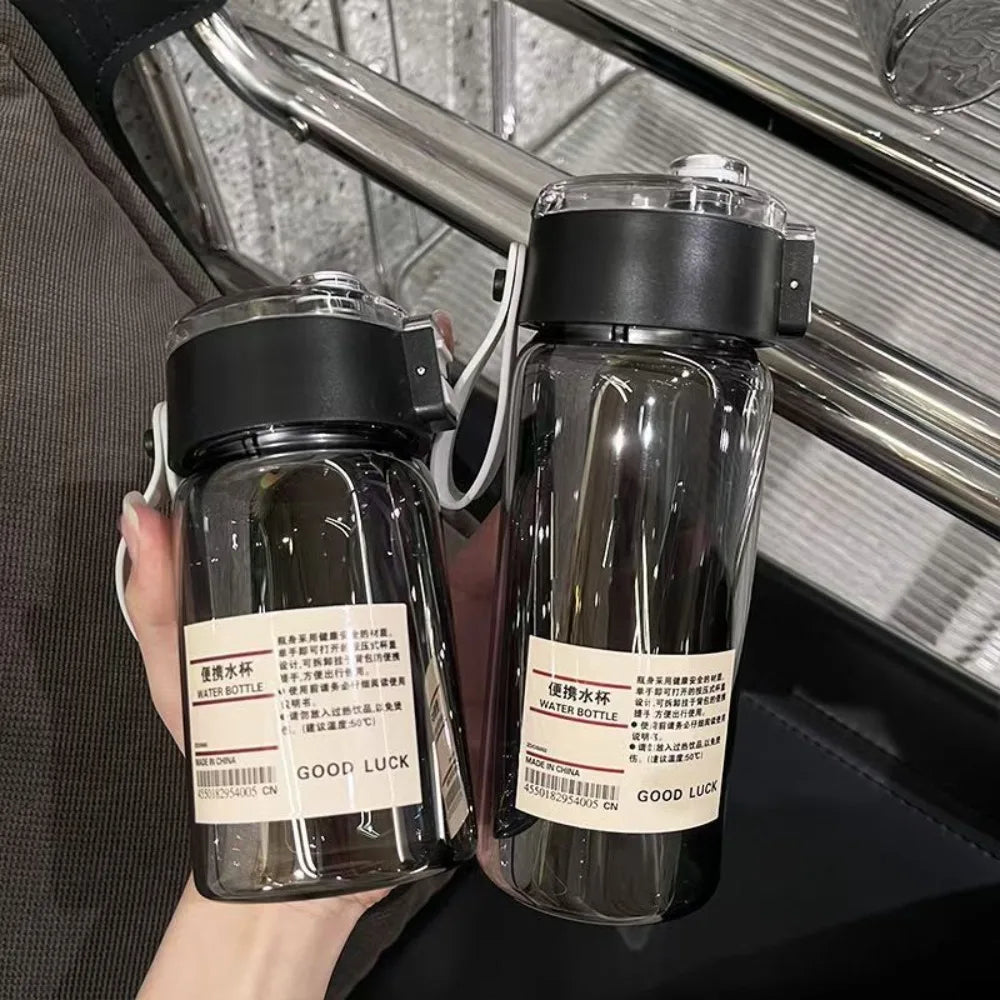 Gourde de sport en plastique sans BPA 350 ml à 800 ml