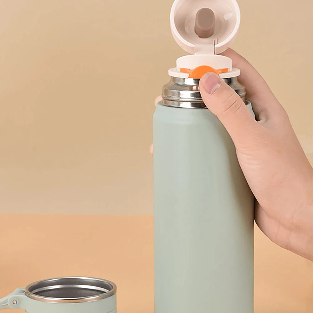 Gourde en inox 500 ml à 600 ml isotherme