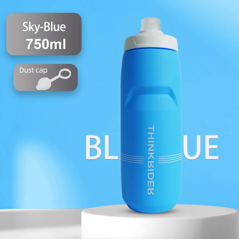 Gourde de vélo en plastique sans BPA 620 ml à 750 ml — Bleu ciel