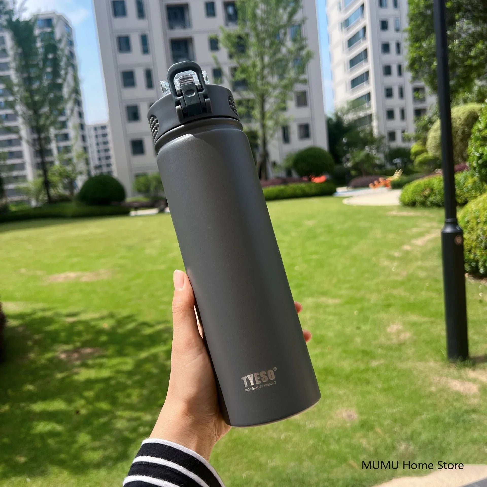Gourde de sport en inox 600 ml à 750 ml à paille — 750 ml Gris