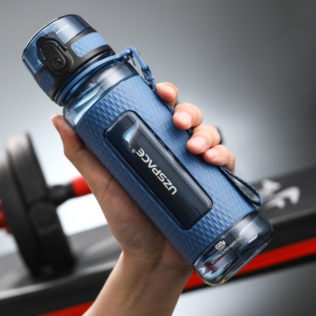 Gourde Sans BPA en Tritan – Idéale pour le Sport et les Activités Extérieures