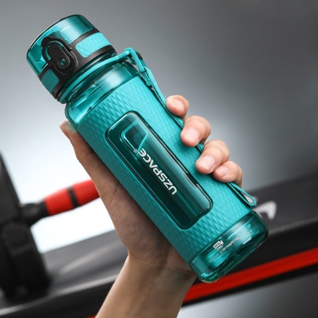 Gourde Sans BPA en Tritan – Idéale pour le Sport et les Activités Extérieures