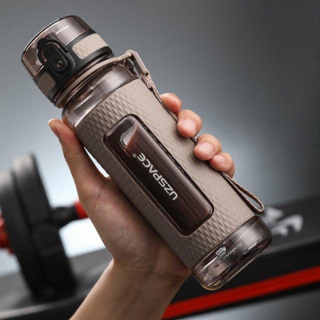 Gourde Sans BPA en Tritan – Idéale pour le Sport et les Activités Extérieures