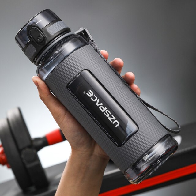Gourde Sans BPA en Tritan – Idéale pour le Sport et les Activités Extérieures